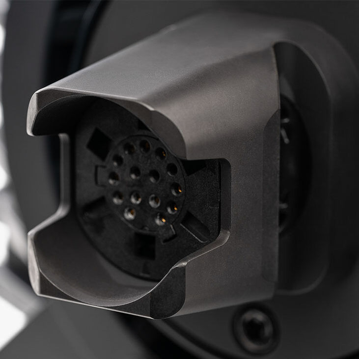 Fanatec ClubSport V2.5 – Schwarzes Lenkrad mit 12Nm Basis image number 13