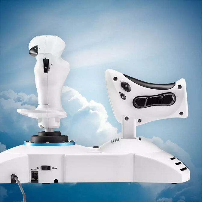 Thrustmaster T.Flight HOTAS One Flight Simulator image number 4