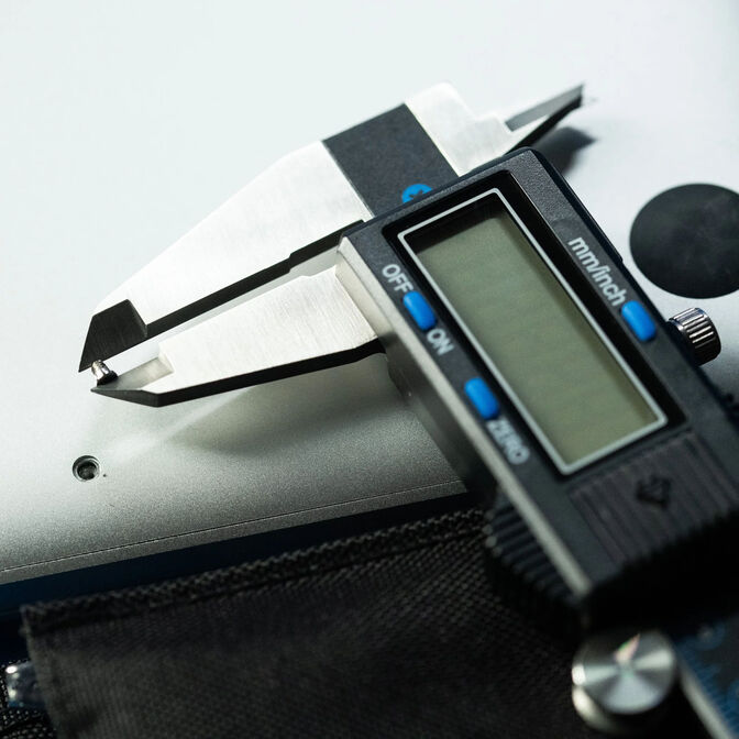 iFixit Digitaler Messschieber 0,01 mm bis 150 mm image number 2