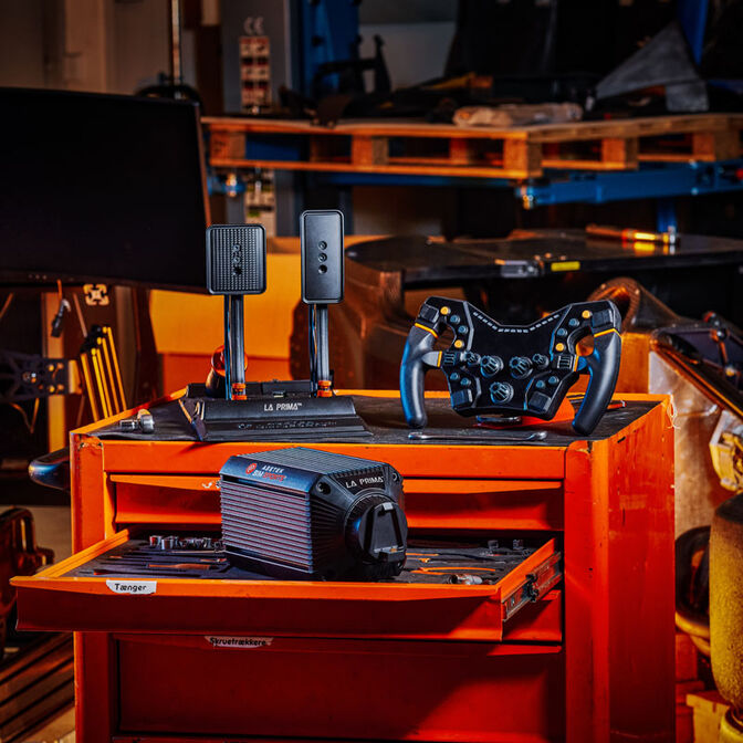 Asetek SimSports &ndash; First Formula Lenkrad image number 6