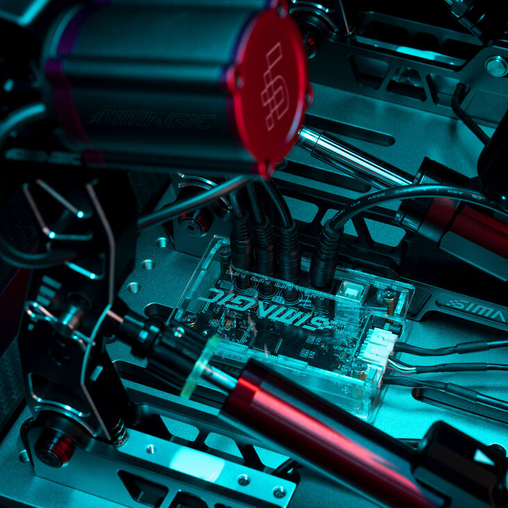 Simagic Transparent Haptic Feedback Control Box – Steuerbox mit haptischem Feedback image number 4