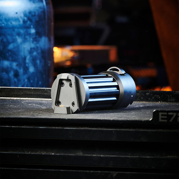 Asetek SimSports Wheelbase Extension – Quick Release Schwarz image number 5