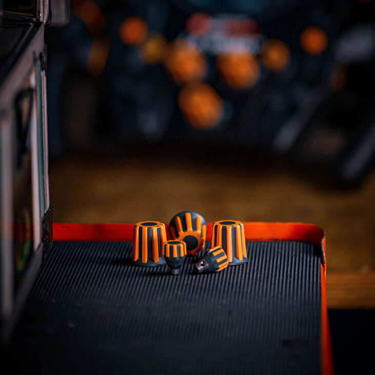 Asetek SimSports – Rotary Knob Orange Edition image number 2